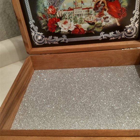 Original Suenos de Saundra Upcycled DIPLOMAT Cigar Box Purse - Picture 11 of 12